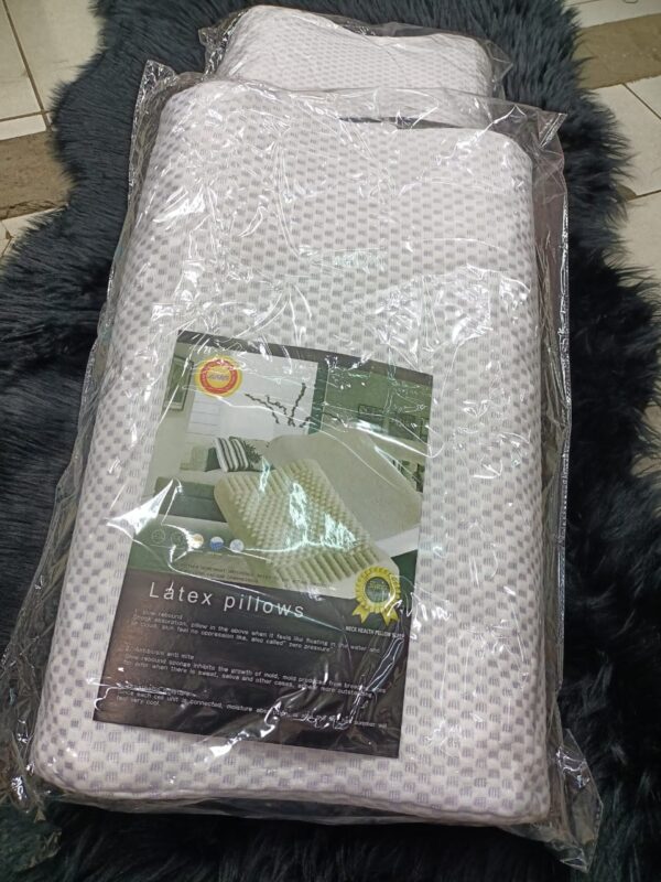 Latex pillow