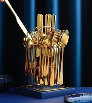 Gold cutlery set