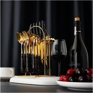 Gold cutlery set
