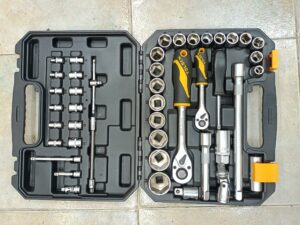 IMG20230405134138-scaled-1.jpg Tolsen 45pcs tool set