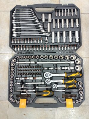 IMG20230405134222-scaled-1.jpg Tolsen 216pcs tool set