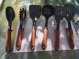 IMG-20210512-WA0191.jpg Quality nonstick spoon