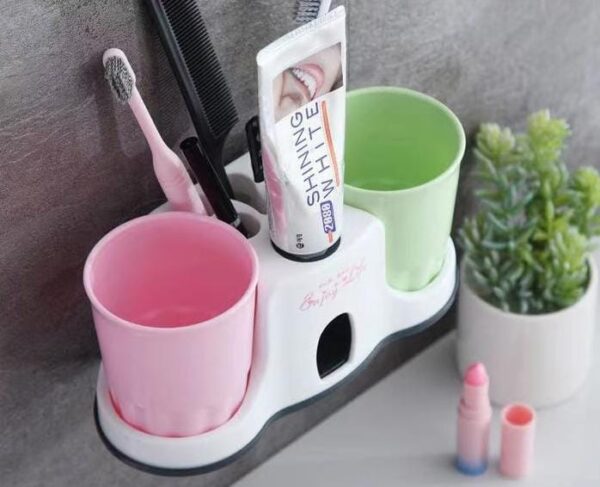 IMG-20210824-WA0106.jpg Toothpaste dispenser with cups