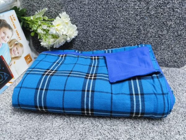IMG-20240725-WA0366 Maasai/fleece blanket