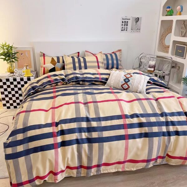 IMG-20240914-WA1060 Duvet Cover Set (7by8)