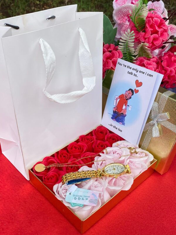 IMG-20250203-WA0452 LADY GIFT SET