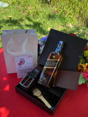 IMG-20250207-WA0655 MEN VALENTINES GIFT💞