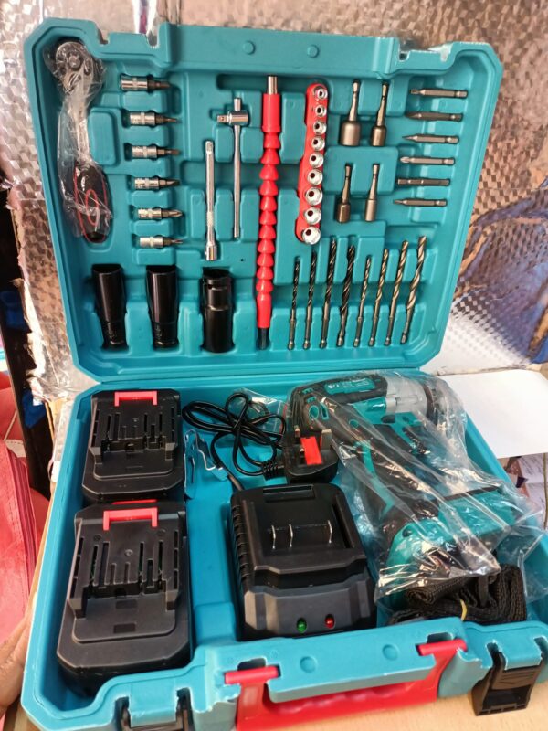 IMG20221104110741-scaled-1.jpg Makita Impact Wrench 88v