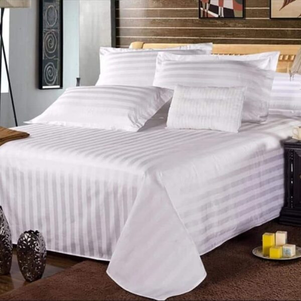 IMG_20210425_123603_764.jpg Stripped white Duvet