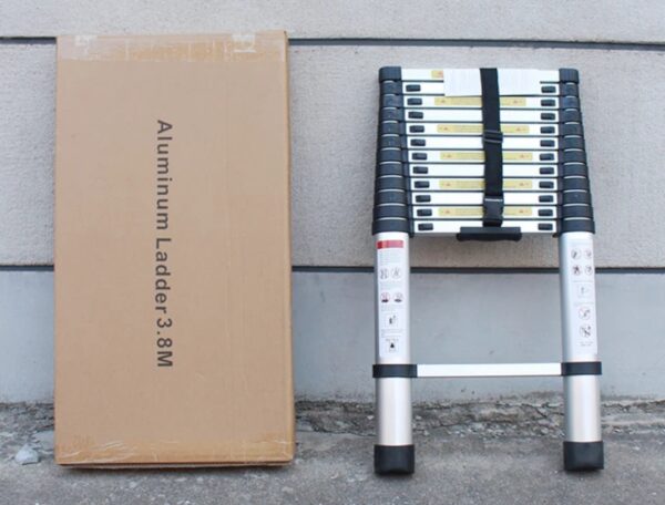 Screenshot_2023-06-12-15-41-09-14_a04944f99a062af0791c9039e89fa6b9.jpg Telescopic ladder 3.2m