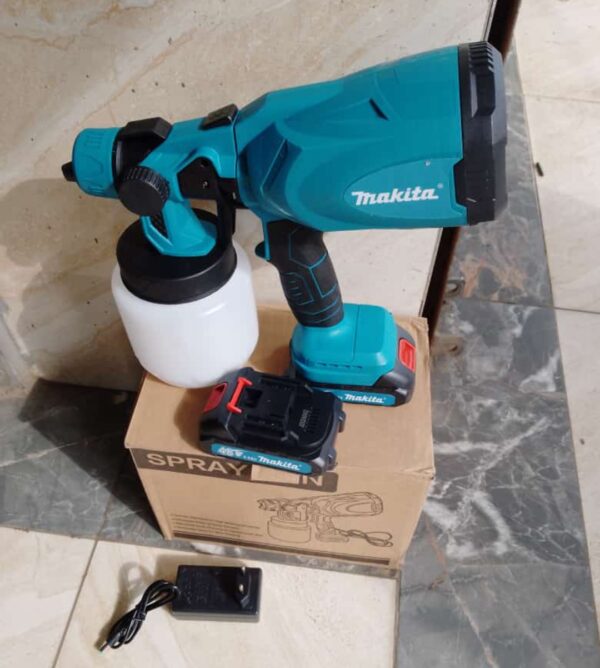Cordless paint sprayer
